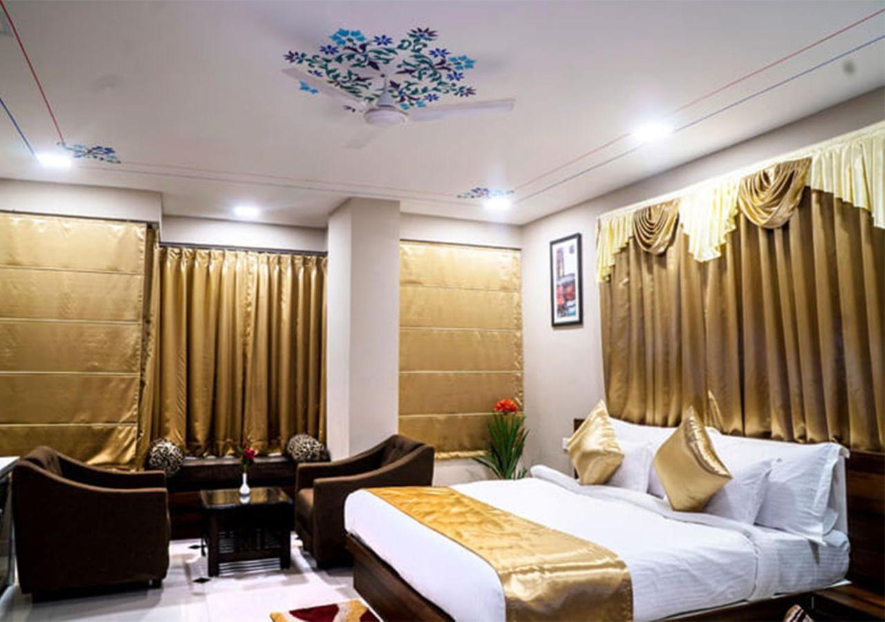 Hotel Kingfisher Udaipur Eksteriør bilde